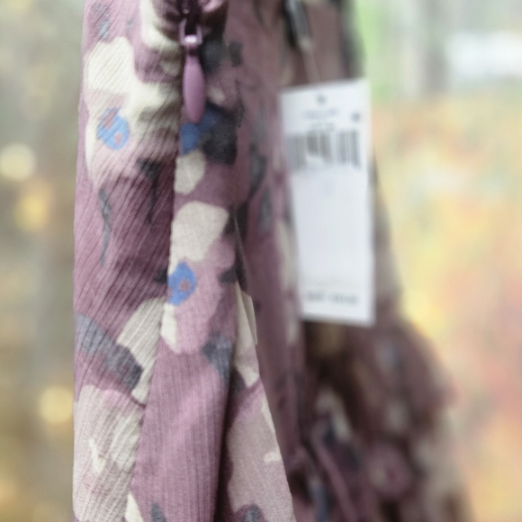 Ladies Skirt - Picture 7 of 9